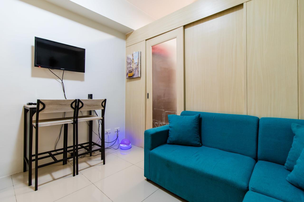 Linda'S Condo Manila Esterno foto