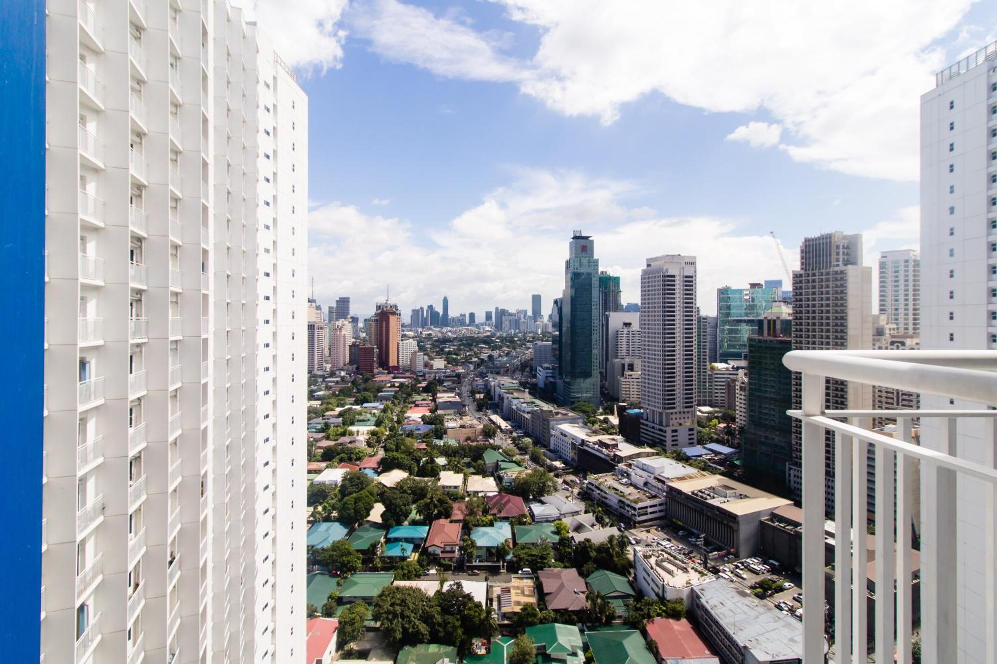 Linda'S Condo Manila Esterno foto